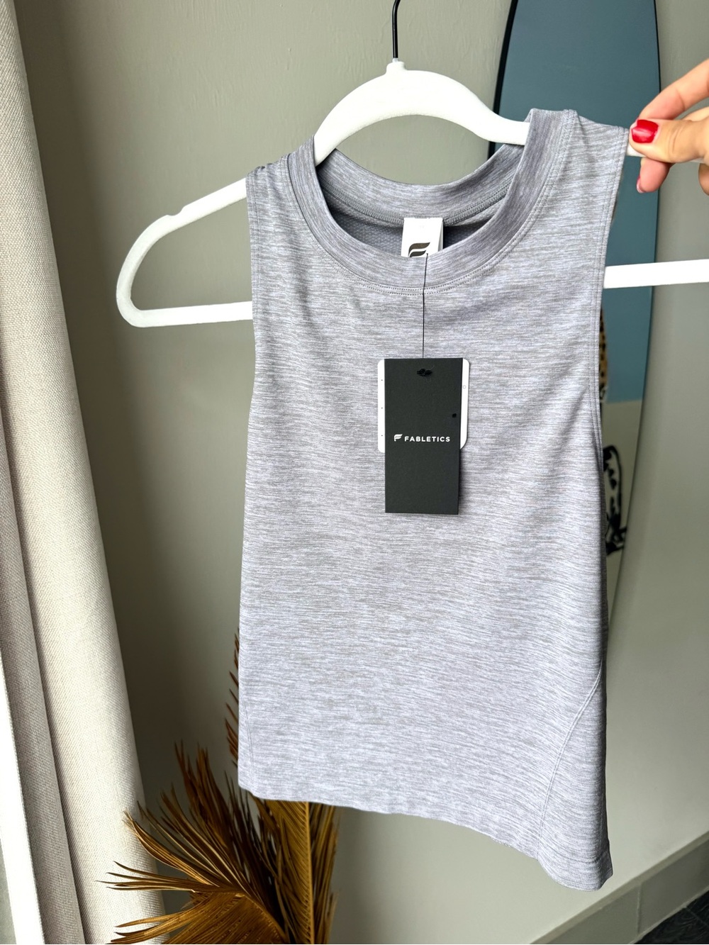 FABLETICS Women’s Grey Sleeveless Tank Workout Top Size Small
